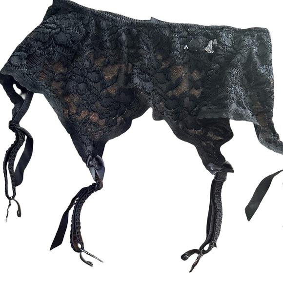 Victoria's Secret Other - Vintage Victoria’s Secret GOLD Label Black Silky Lace Garter Belt
